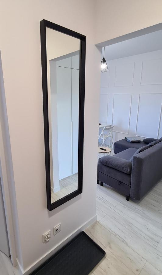 44 - Apartamenty Siedlce - Nowy Apartament W Centrum Przy Ul Czerwonego Krzyza Dış mekan fotoğraf
