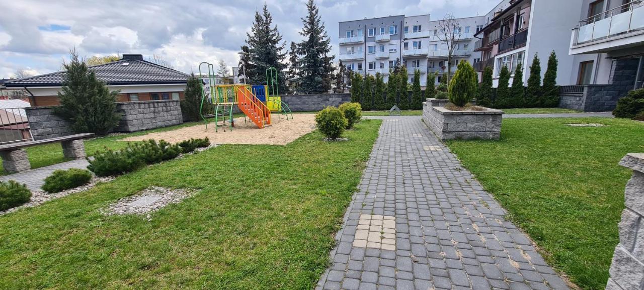 44 - Apartamenty Siedlce - Nowy Apartament W Centrum Przy Ul Czerwonego Krzyza Dış mekan fotoğraf